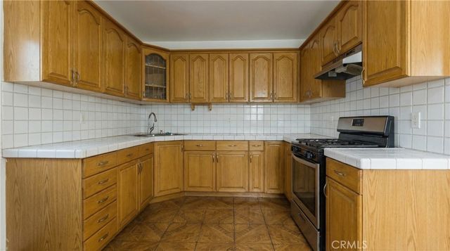 7221 Otis, Bell, CA 90201