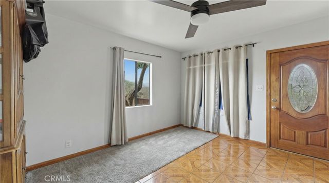 7221 Otis, Bell, CA 90201