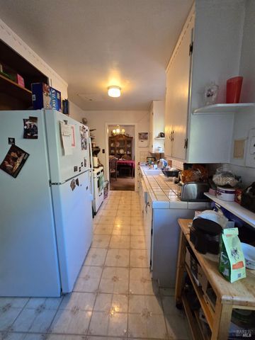 53 Mercury Ave, Tiburon, CA 94920