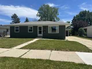 3305 S 18th STREET, Sheboygan, WI 53081