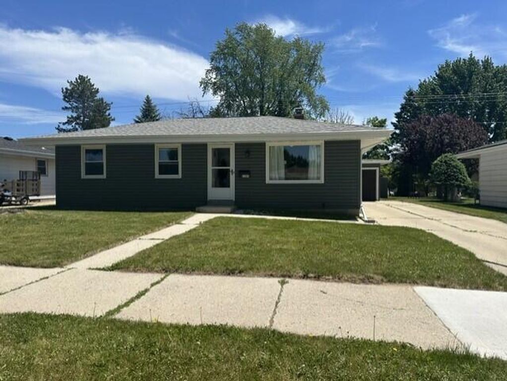 3305 S 18th STREET, Sheboygan, WI 53081