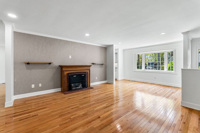 5 Marsden Ct, Seekonk, MA 02771