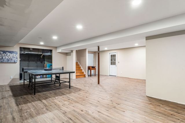 5 Marsden Ct, Seekonk, MA 02771