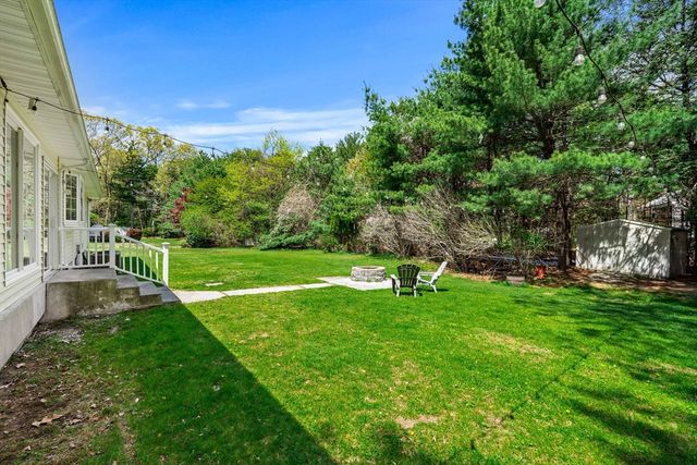 5 Marsden Ct, Seekonk, MA 02771