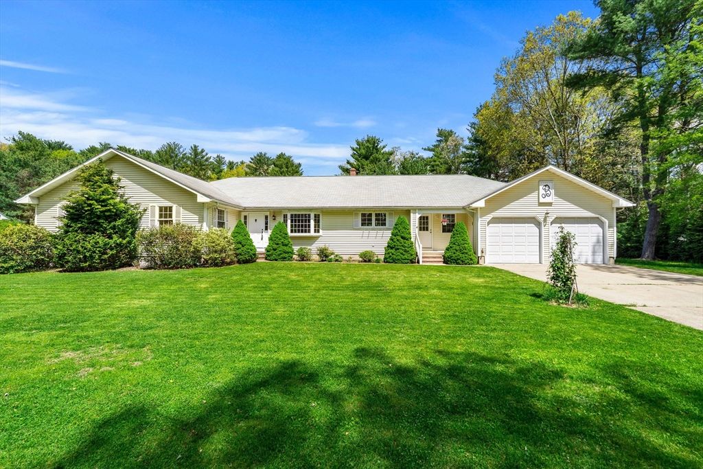 5 Marsden Ct, Seekonk, MA 02771
