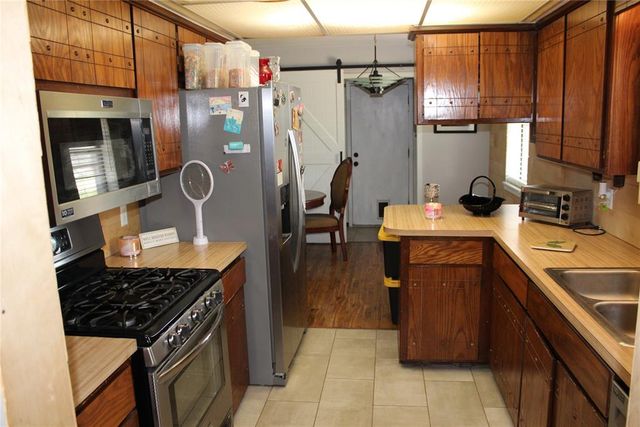 2103 NE Van Buren Avenue, Piedmont, OK 73078
