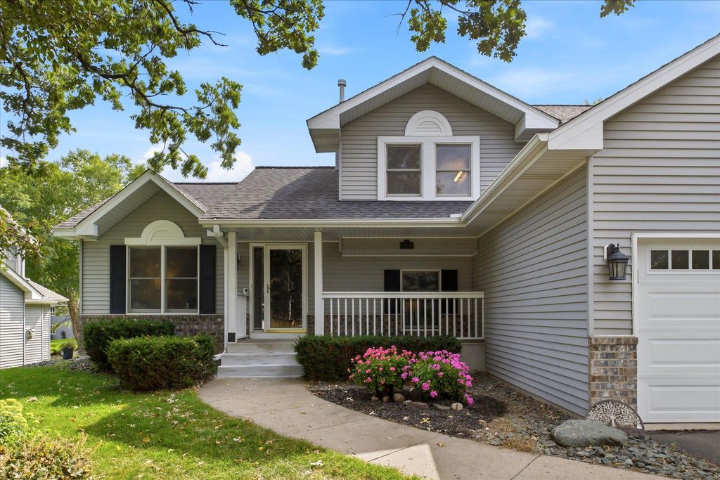 19858 Jaguar Avenue, Lakeville, MN 55044 — exterior