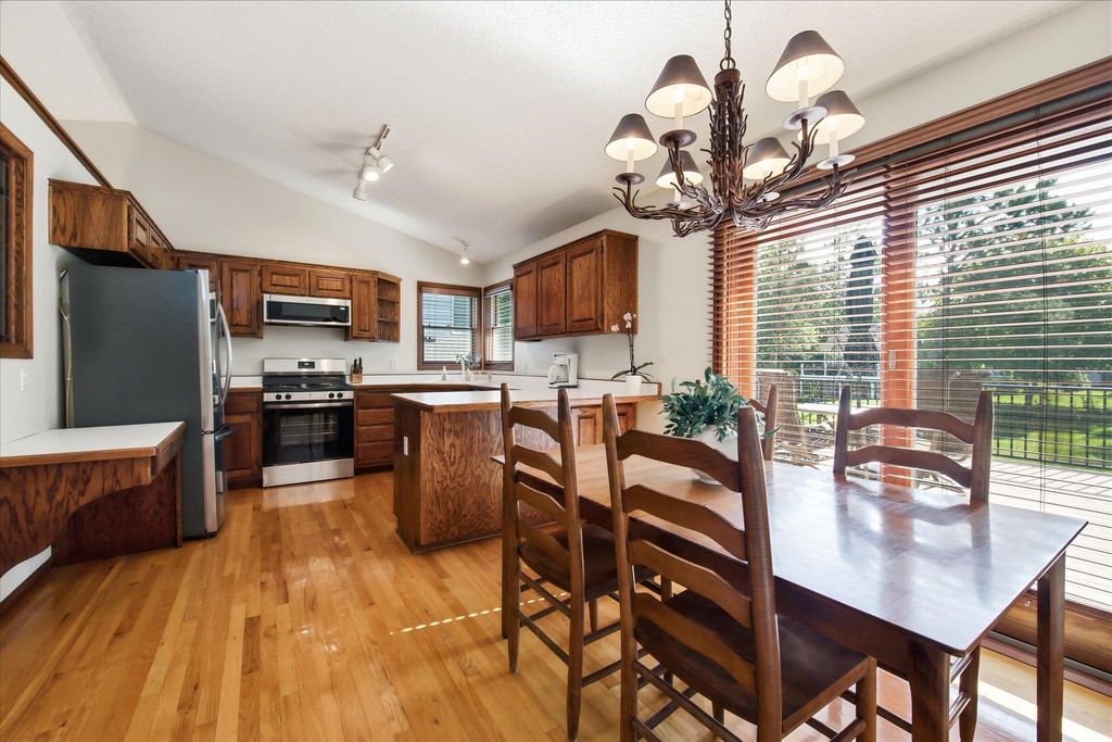 19858 Jaguar Avenue, Lakeville, MN 55044 — photo 4