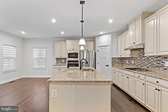 204 HARRIER DRIVE, Mechanicsburg, PA 17050