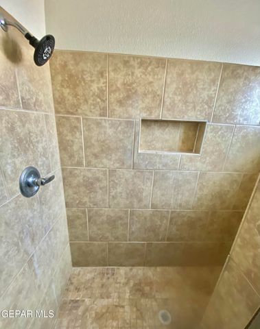 9228 San Lorenzo Avenue B, El Paso, TX 79907