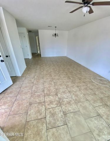 9228 San Lorenzo Avenue B, El Paso, TX 79907