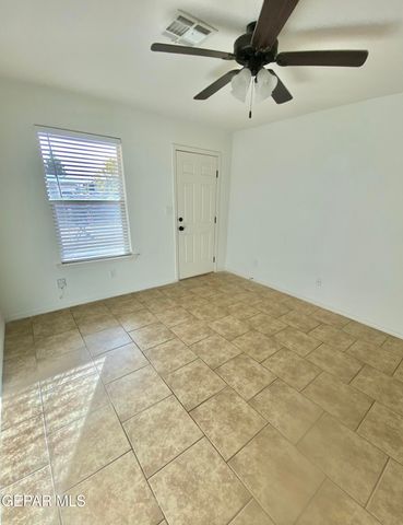 9228 San Lorenzo Avenue B, El Paso, TX 79907