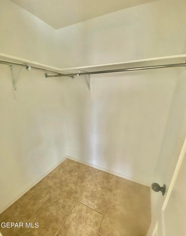 9228 San Lorenzo Avenue B, El Paso, TX 79907