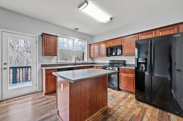 1346 Thornborough Drive, Alpharetta, GA 30004