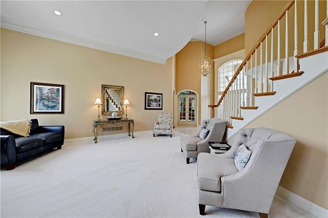 10853 S Cedar Niles Circle, Olathe, KS 66061
