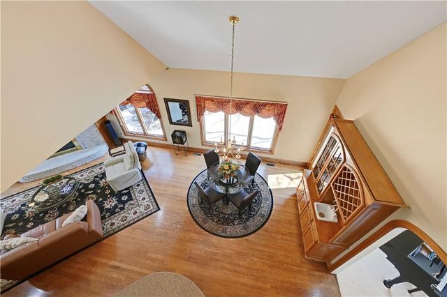 10853 S Cedar Niles Circle, Olathe, KS 66061