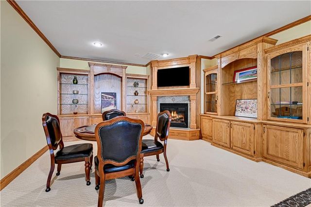 10853 S Cedar Niles Circle, Olathe, KS 66061