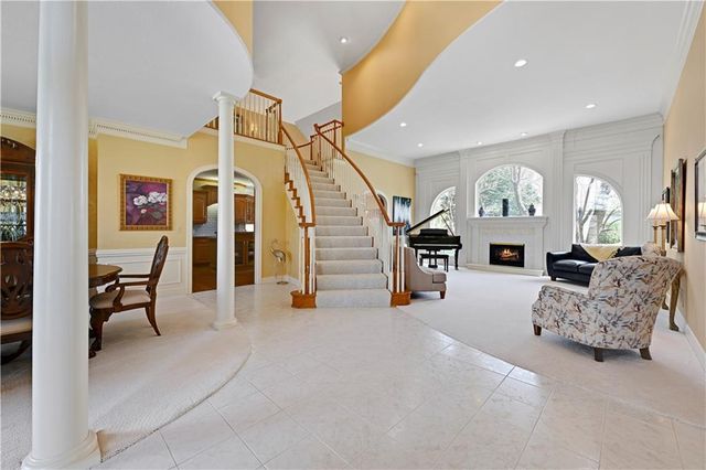 10853 S Cedar Niles Circle, Olathe, KS 66061