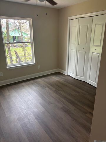 2742 Sherwood St, Baton Rouge, LA 70805