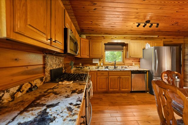 92 Mount Laurel Road, Pikeville, TN 37367