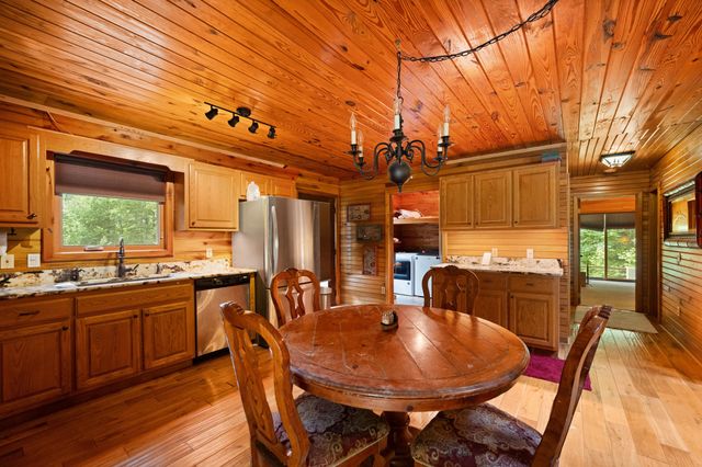 92 Mount Laurel Road, Pikeville, TN 37367