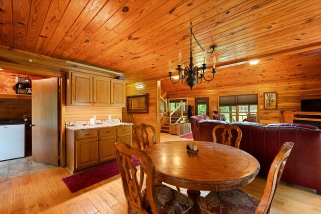 92 Mount Laurel Road, Pikeville, TN 37367