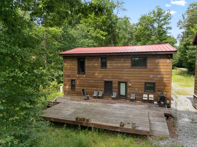 92 Mount Laurel Road, Pikeville, TN 37367