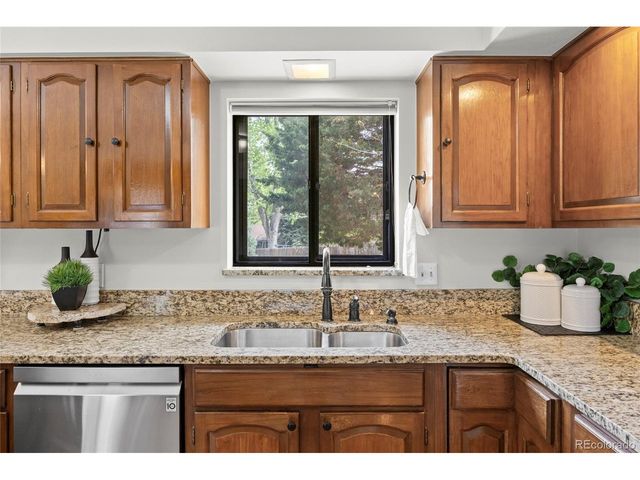 7386 S Ogden Way, Centennial, CO 80122