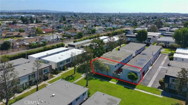 10067 Los Coyotes Court, Fountain Valley, CA 92708