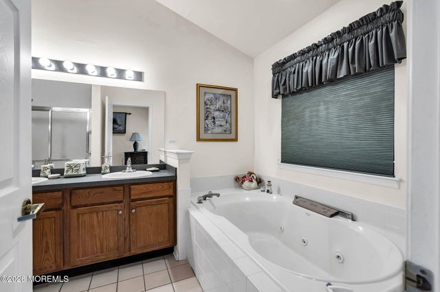 15 Congressional Road, Jackson, NJ 08527