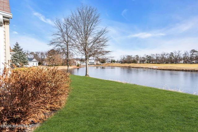 15 Congressional Road, Jackson, NJ 08527