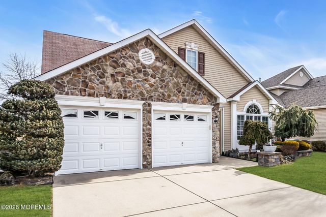 15 Congressional Road, Jackson, NJ 08527