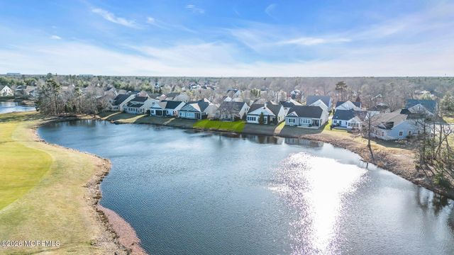 15 Congressional Road, Jackson, NJ 08527