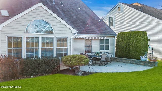 15 Congressional Road, Jackson, NJ 08527