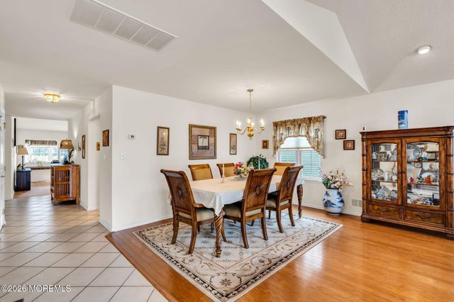 15 Congressional Road, Jackson, NJ 08527