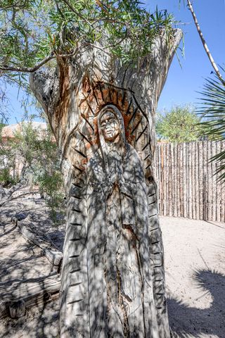 1913 LOMAS Boulevard NW, Albuquerque, NM 87104