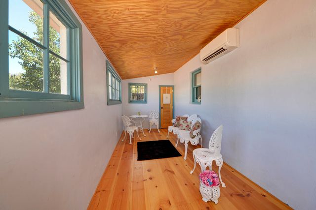 1913 LOMAS Boulevard NW, Albuquerque, NM 87104