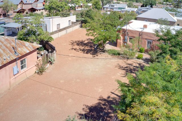 1913 LOMAS Boulevard NW, Albuquerque, NM 87104