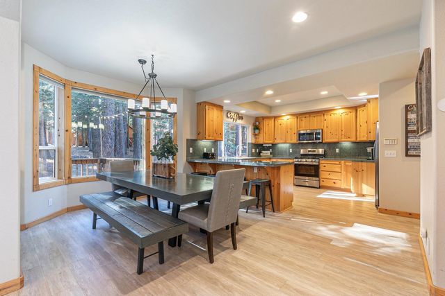 13971 Skiview Loop, Truckee, CA 96161