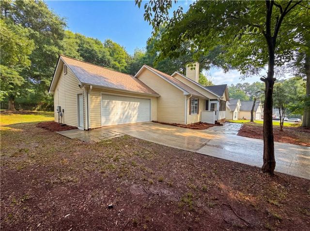 160 Regency Drive, Bethlehem, GA 30620