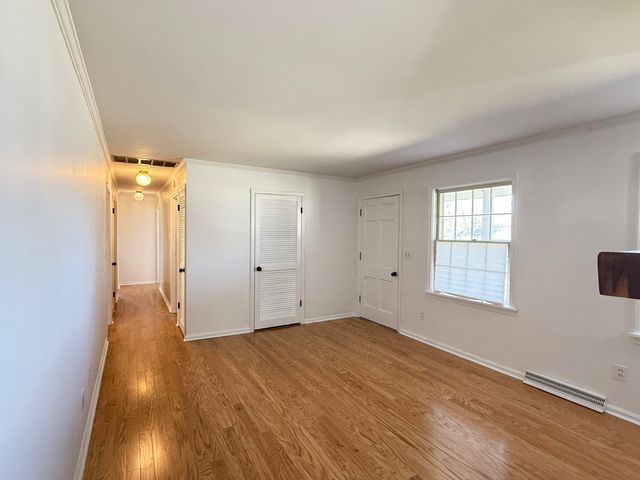 6815 Greenfield Drive, Paducah, KY 42003