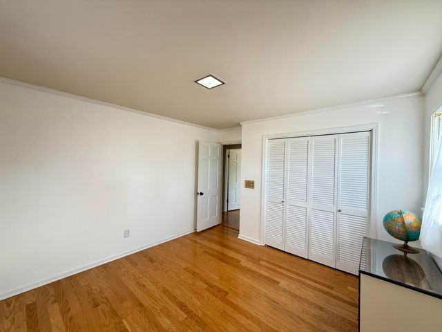 6815 Greenfield Drive, Paducah, KY 42003