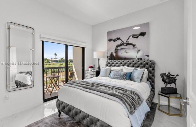 2336 E 4th Ave 104, Hialeah, FL 33013