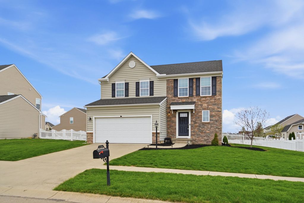 1204 Senna Street 1204 Senna Street, Tipp City, OH 45371