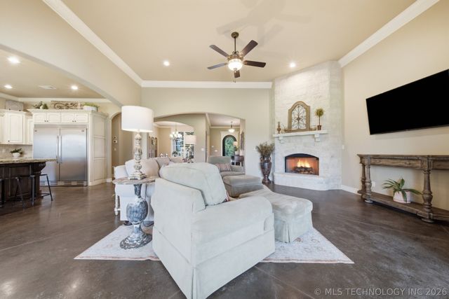 7183 Hidden Acre Trail, Owasso, OK 74055