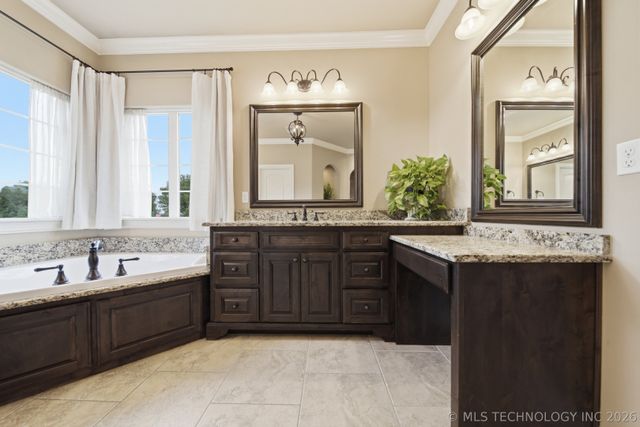 7183 Hidden Acre Trail, Owasso, OK 74055