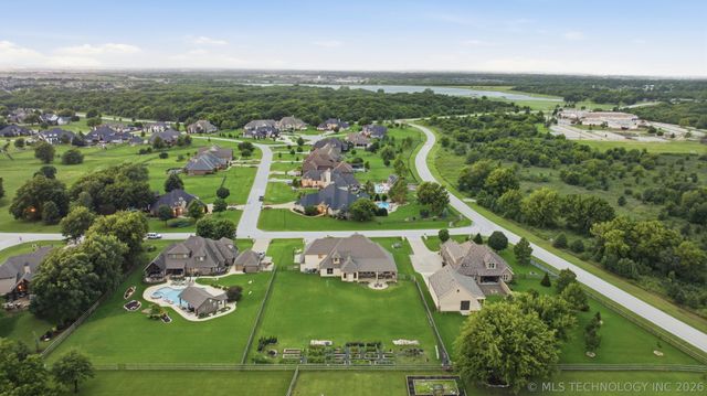7183 Hidden Acre Trail, Owasso, OK 74055
