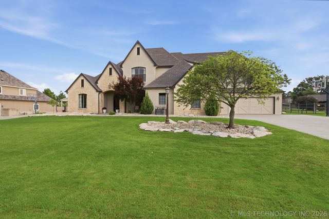 7183 Hidden Acre Trail, Owasso, OK 74055