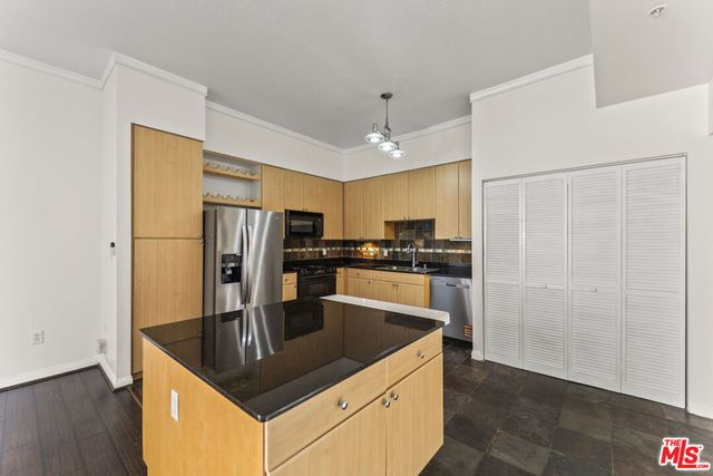 388 E Ocean Boulevard 304, Long Beach, CA 90802