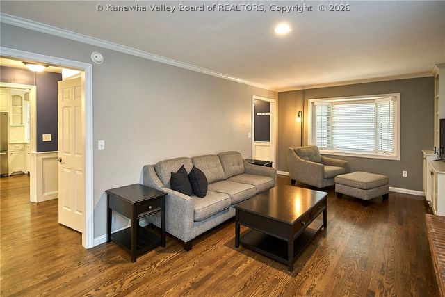 60 Abney Circle, Charleston, WV 25314